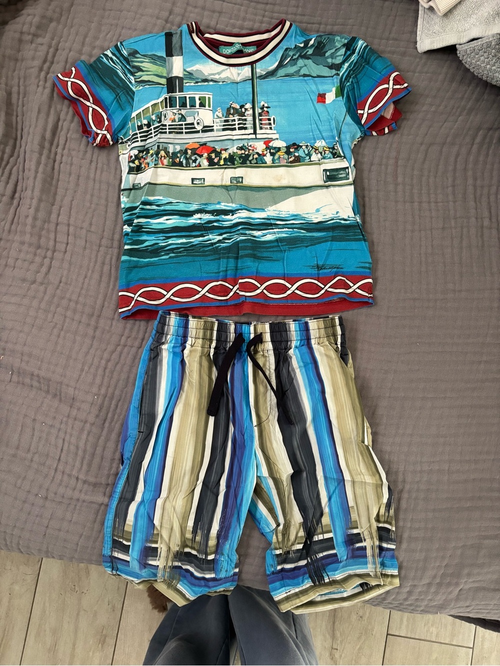 Dolce & Gabbana Multicolor  Drawstring Shorts - Blue, Red, Olive size 5 boys